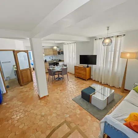 Appartamento Le Clair-jour - Rooftop, Clim, Parking Inclus *